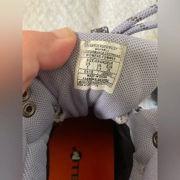 Merrell Women's Gray Hiking Shoes - Picture 9 of 10